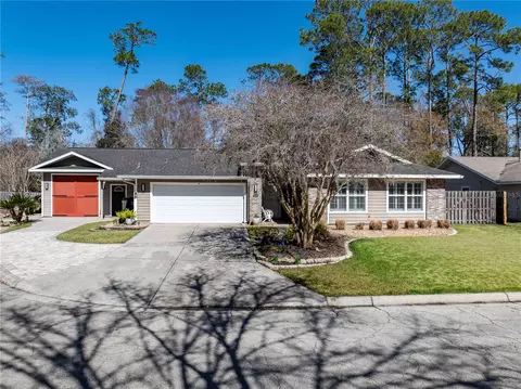 2440 NW 52nd Pl, Gainesville, FL 32605
