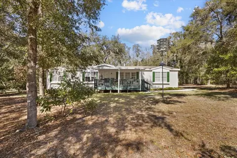 1658 NE 743rd St, Old Town, FL 32680