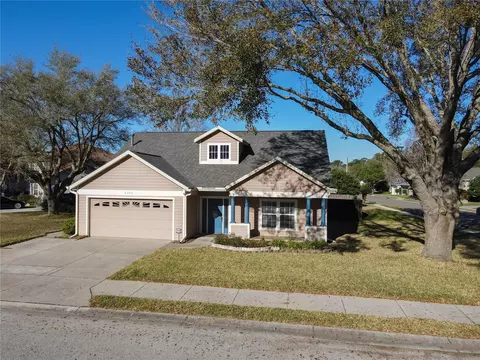 2548 NW 93rd St, Gainesville, FL 32606