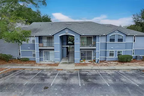 3705 SW 27th St #926, Gainesville, FL 32608