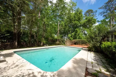 Exterior - 412 NW 46th St, Gainesville, FL 32607 photo 11 of 25