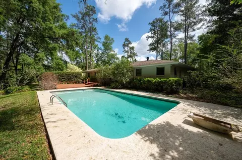 Exterior - 412 NW 46th St, Gainesville, FL 32607 photo 8 of 25