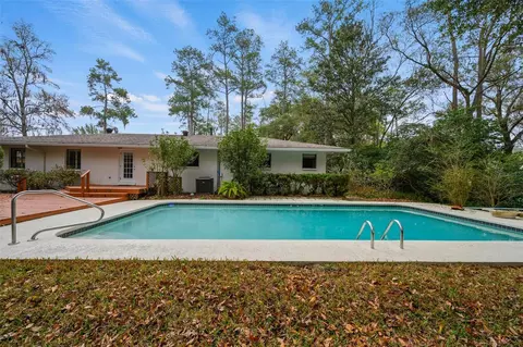 Exterior - 412 NW 46th St, Gainesville, FL 32607 photo 10 of 25