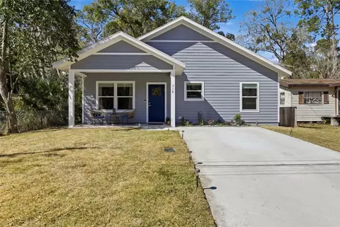 318 NE 19th St, Gainesville, FL 32641