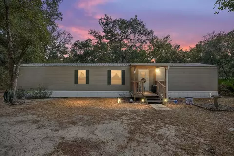 161 Hall Rd, Melrose, FL 32666