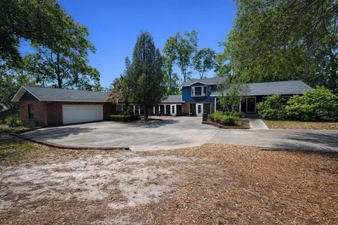 18784 NW 230th St, High Springs, FL 32643