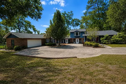 18784 NW 230th St, High Springs, FL 32643