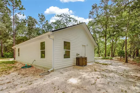Exterior - 119 Pine Trl, Melrose, FL 32666 photo 6 of 8