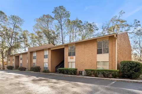 1810 NW 23 Blvd #201, Gainesville, FL 32605