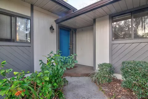 1628 NW 19th Cir, Gainesville, FL 32605