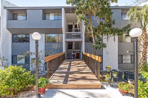 2674 SW 14th Dr #223, Gainesville, FL 32608