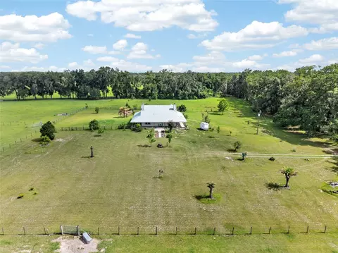 28924 SW 30th Ave, Newberry, FL 32669