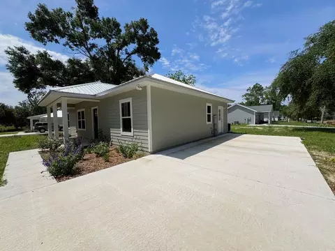 Exterior - 1115 Ricks St, Bell, FL 32619 photo 3 of 3