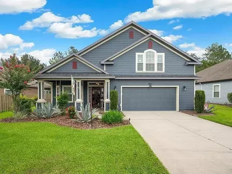 7827 SW 79th Dr, Gainesville, FL 32608