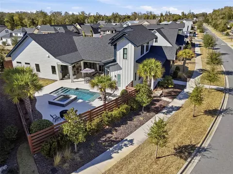 1026 SW 131st St, Newberry, FL 32669