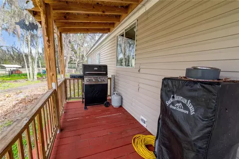 Exterior - 16242 NW 130th St, Williston, FL 32696 photo 6 of 7