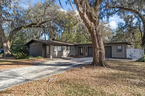 3741 NW 16th Pl, Gainesville, FL 32605