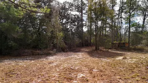 Exterior - 237 Highland Dr, Hawthorne, FL 32640 photo 3 of 11