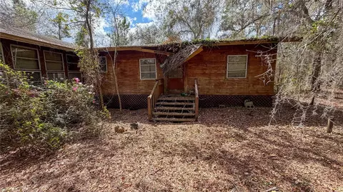 Exterior - 237 Highland Dr, Hawthorne, FL 32640 photo 8 of 11