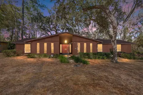 2814 NW 13th Ct, Gainesville, FL 32605
