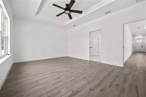 Living - 1050 SW 67th Way, Gainesville, FL 32607 photo 2 of 4