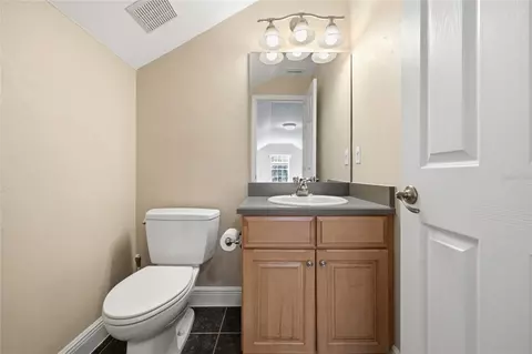 Bath - 10320 SW 17th Pl, Gainesville, FL 32607 photo 8 of 10