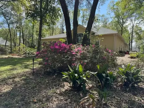 Exterior - 10320 SW 17th Pl, Gainesville, FL 32607 photo 10 of 10