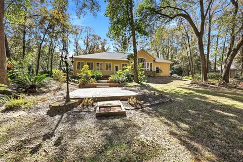 Exterior - 10320 SW 17th Pl, Gainesville, FL 32607 photo 8 of 10