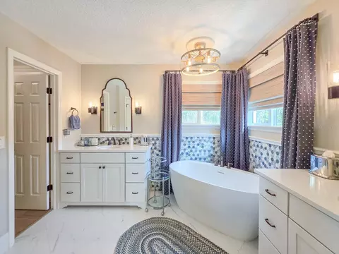 Bath - 108 Maple Ter, Florahome, FL 32140 photo 9 of 13