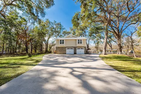 498 SW Manatee Ter, Fort White, FL 32038