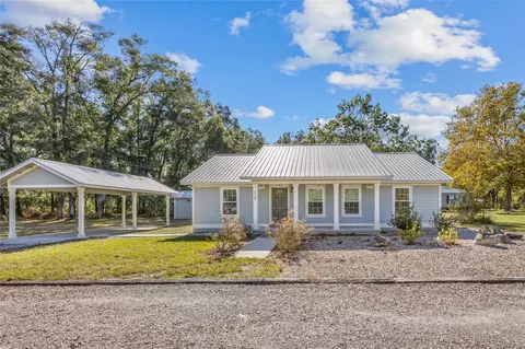 Exterior - 3109 E Bryant Ave, Bell, FL 32619 photo 1 of 4