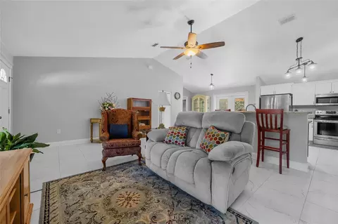 Living - 3109 E Bryant Ave, Bell, FL 32619 photo 1 of 1