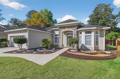 3762 SW 74th Dr, Gainesville, FL 32608