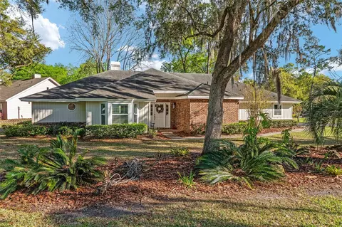 9425 SW 21st Ave, Gainesville, FL 32607