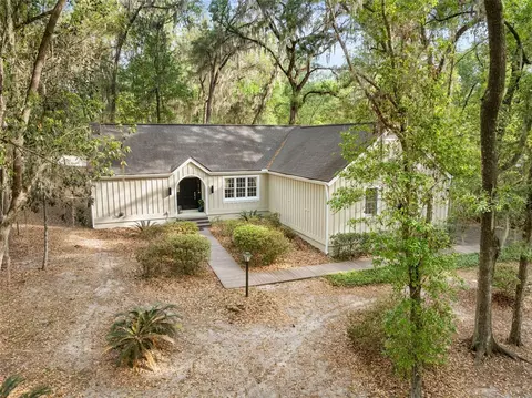 8410 SW 52nd Pl, Gainesville, FL 32608