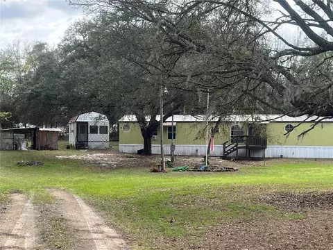 10330 NE 90th St, Bronson, FL 32621