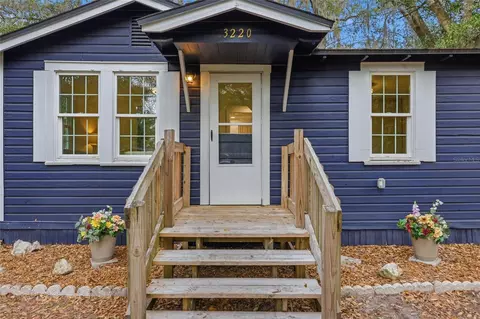3220 NW 20th St, Gainesville, FL 32605