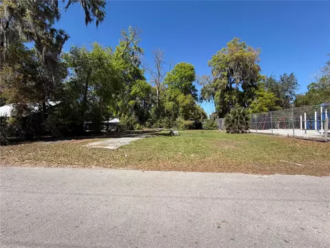 402 SW 7th Pl, Gainesville, FL 32601