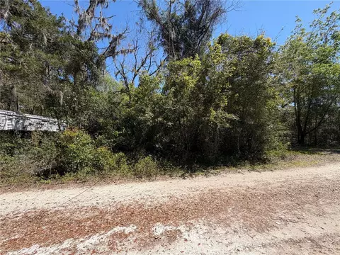 300 NW Blk Nw 245th Ter, Newberry, FL 32669
