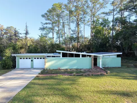 852 NW 2nd Ave, Williston, FL 32696