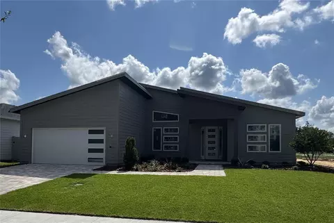 841 SW 145th Dr, Newberry, FL 32669