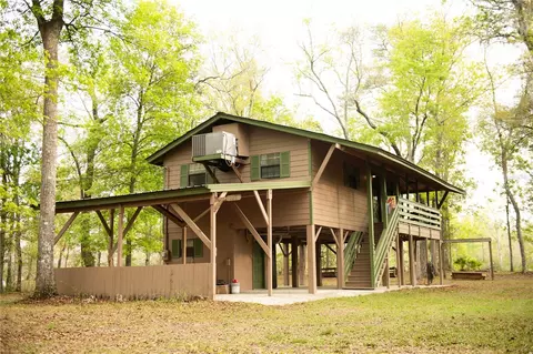 119 SE Dorthie Land Rd, Branford, FL 32008