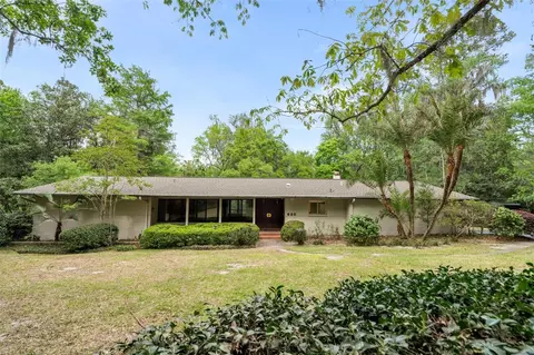 630 SW 26th Pl, Gainesville, FL 32601