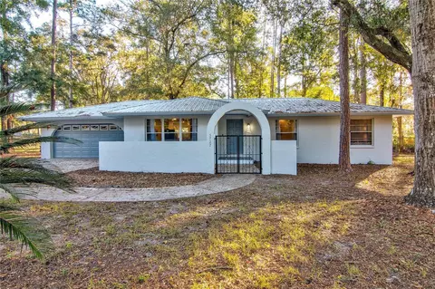 5727 NW 34th St, Gainesville, FL 32653