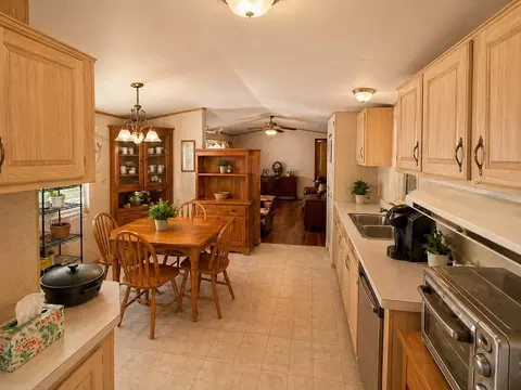 14051 NE 45th Pl, Williston, FL 32696 photo 4