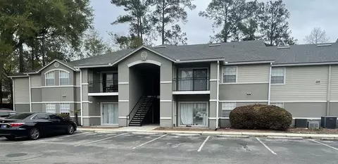 3705 SW 27th St #621, Gainesville, FL 32608