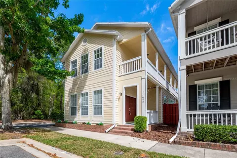 11688 NW 17th Pl, Gainesville, FL 32606