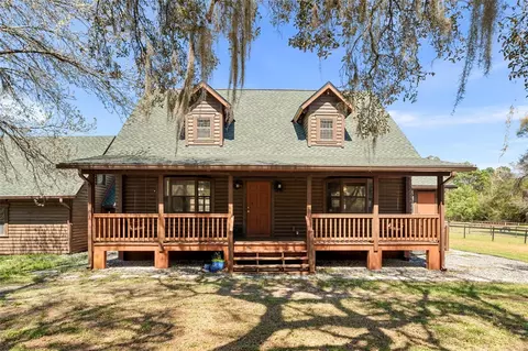 13791 SE 30th St, Morriston, FL 32668