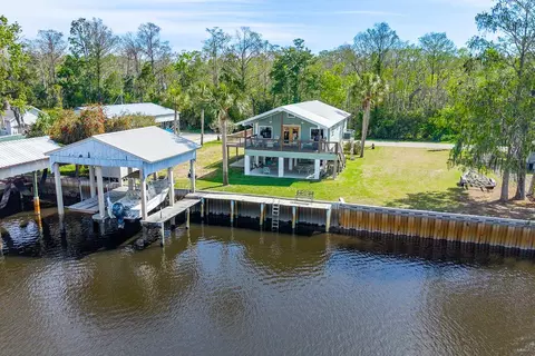 364 NE 256th Ave, Suwannee, FL 32692