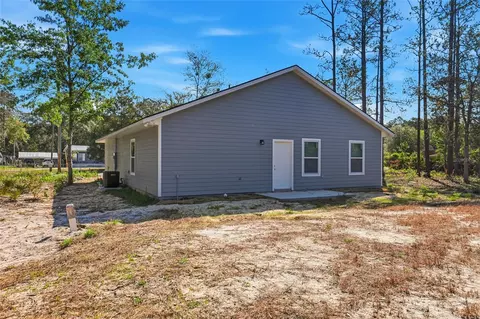 Exterior - 103 Long Rd, Interlachen, FL 32148 photo 4 of 7